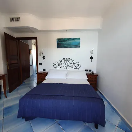 Hotel Corallo Sperlonga (Adults Only) Exterior photo